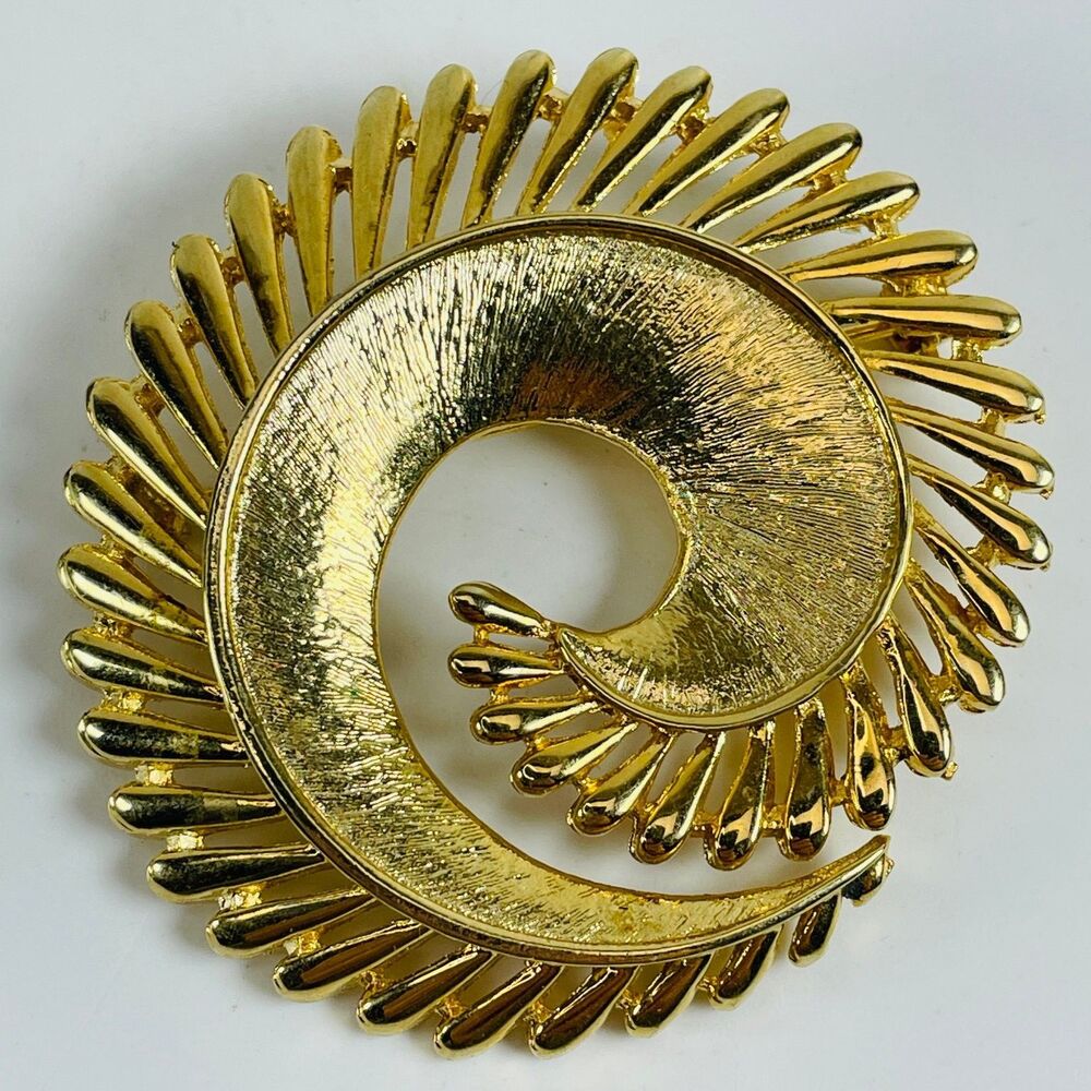 VTG Gold Tone Spiral Swirl Sunburst Brooch Pin 2" Textured Abstract Modernist